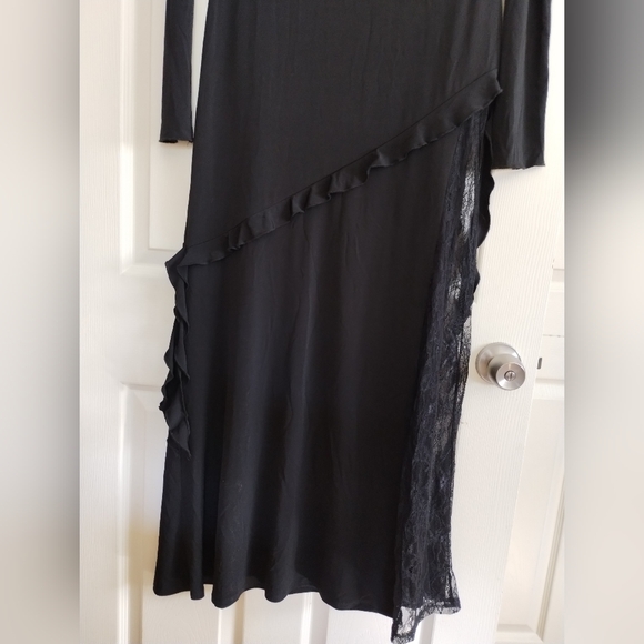 Daska Chic Black Ruffle Long Sleeve Dress 4 - Picture 7 of 13